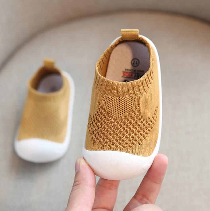 Atmungsaktive rutschfeste Babyschuhe