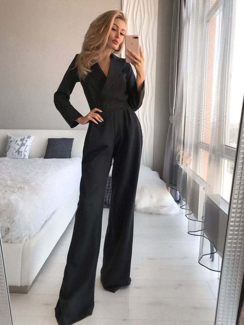 Frieda - Langärmeliger Jumpsuit mit schmaler Passform für Frauen