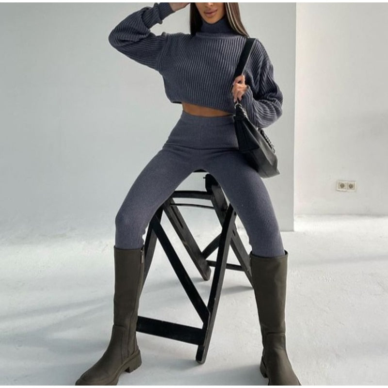 Marie - Cropped Rollkragenpullover mit passenden Leggings Set