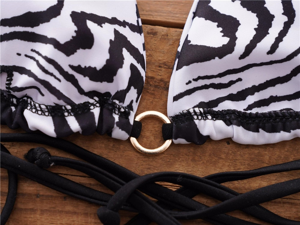 Christine - Mit Zebra-Druck Bikini