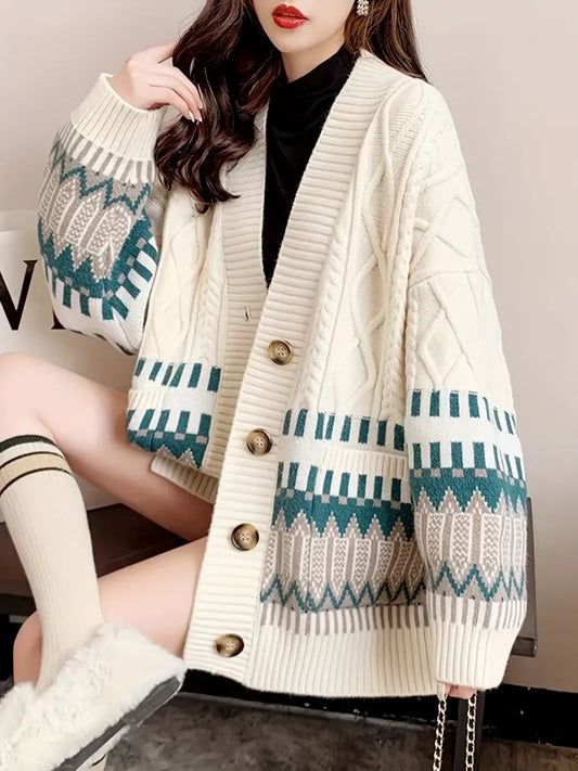 Sibylla - Strick-Cardigan mit geometrischem Muster und Knopfleiste