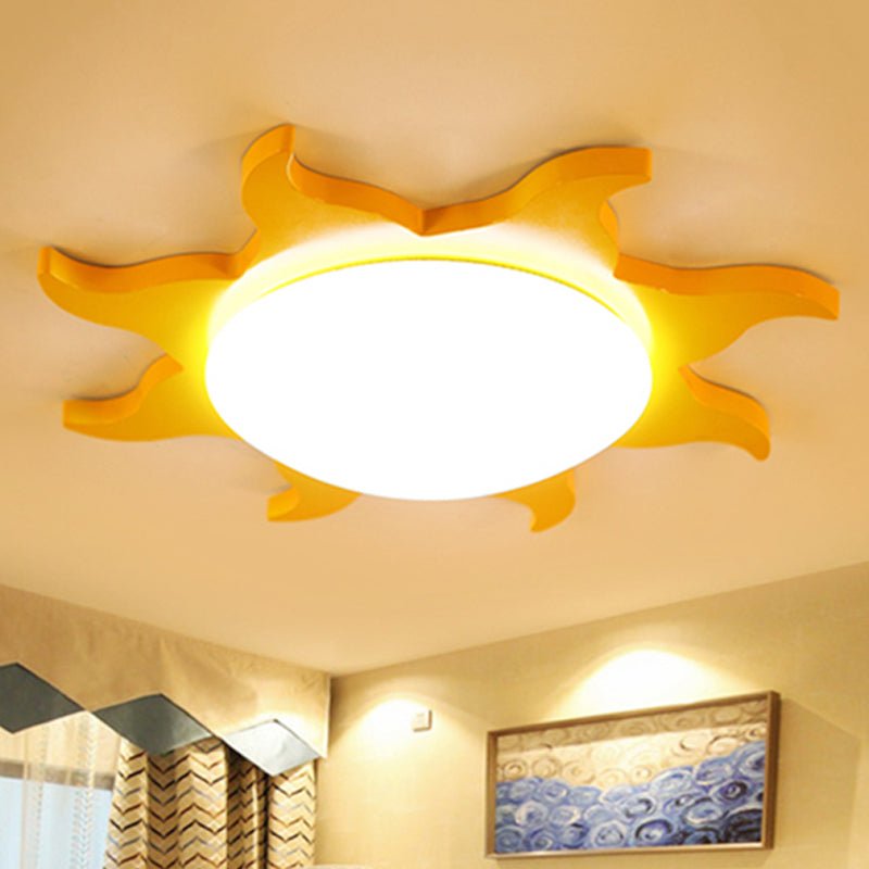 Deckenlampe in Sonnenform - Cartoon aus Holz und Acryl - Nolara