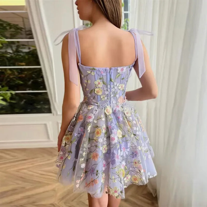 Marie - Tüll-Cocktailkleid mit floralen Applikationen