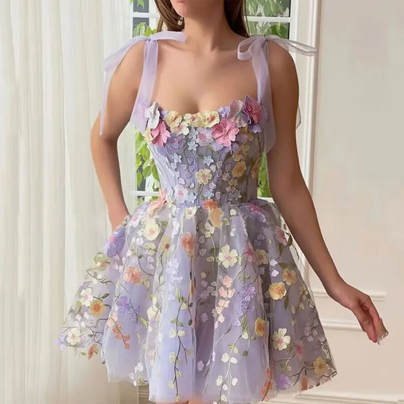 Marie - Tüll-Cocktailkleid mit floralen Applikationen