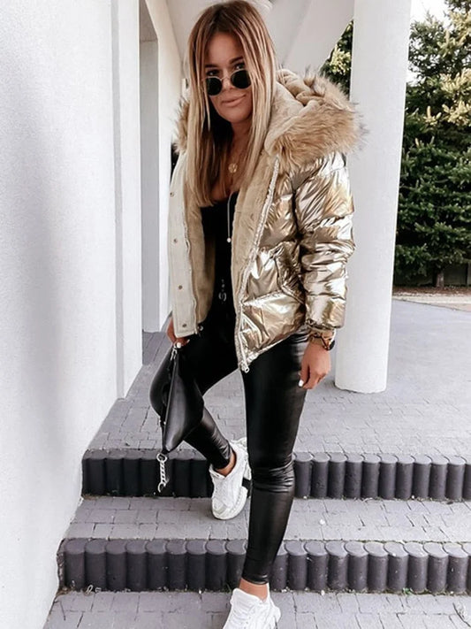 Jutta – Stylische Winterjacke im Gold- und Silber-Metallic-Look