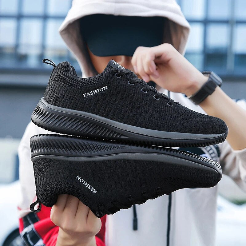 UrbanStride - Leichte Sportschuhe mit weicher Sohle und Anti-Rutsch