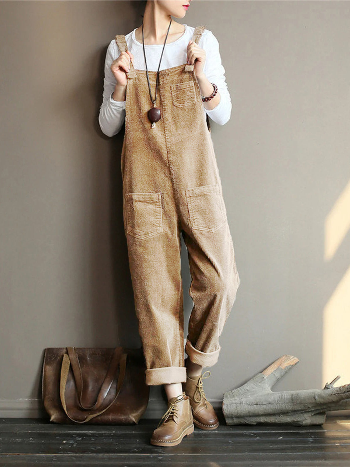 RETROJUMPER - SAMT-OVERALL MIT WEITEM BEIN