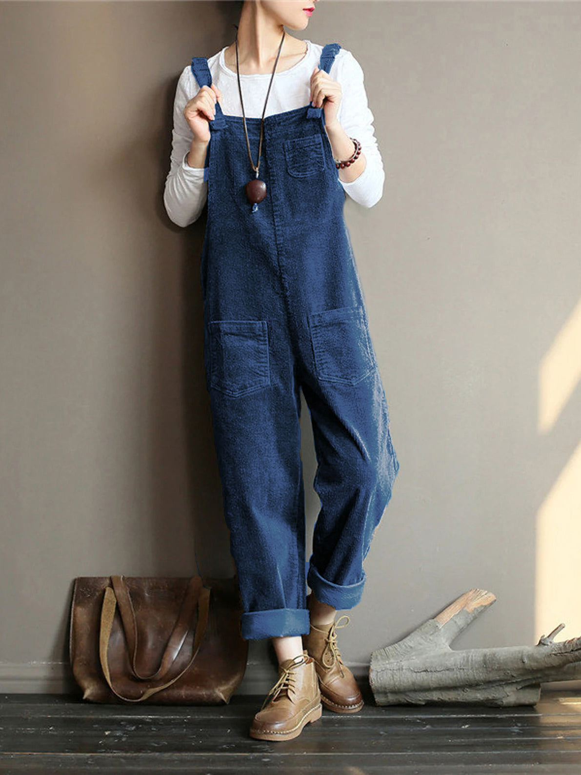 RETROJUMPER - SAMT-OVERALL MIT WEITEM BEIN